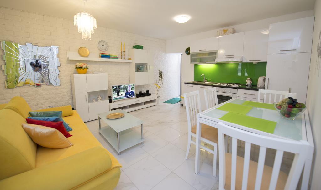 Apartment Dea Spalato Esterno foto