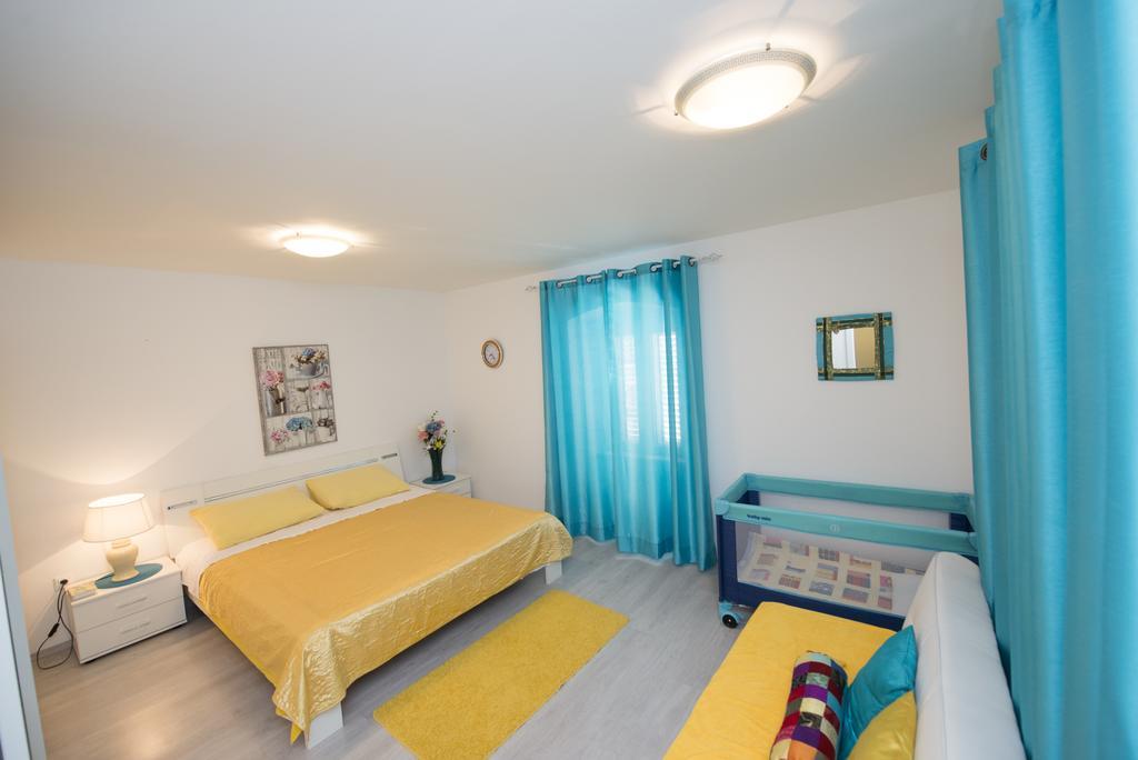 Apartment Dea Spalato Esterno foto