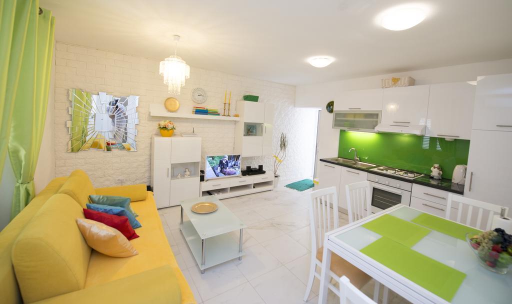 Apartment Dea Spalato Esterno foto