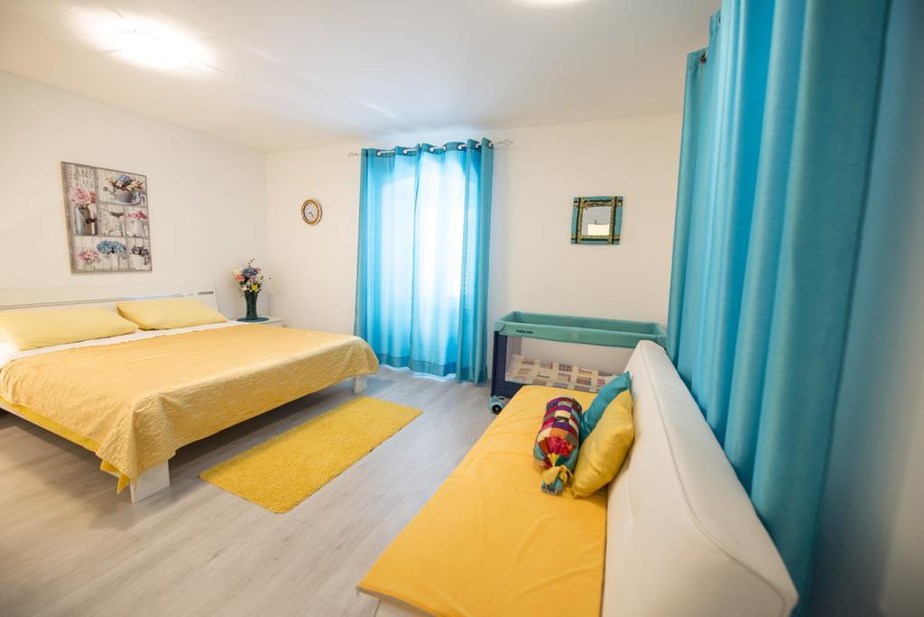 Apartment Dea Spalato Esterno foto